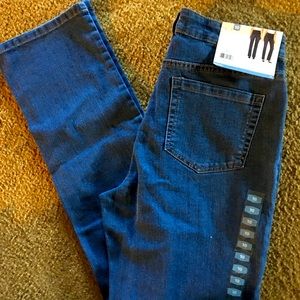 Members Mark SIZE 10 The Brooke Straight leg Jeans NWT